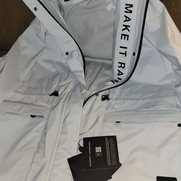 Moose knuckle raincoat with vest - Picture 2 of 4